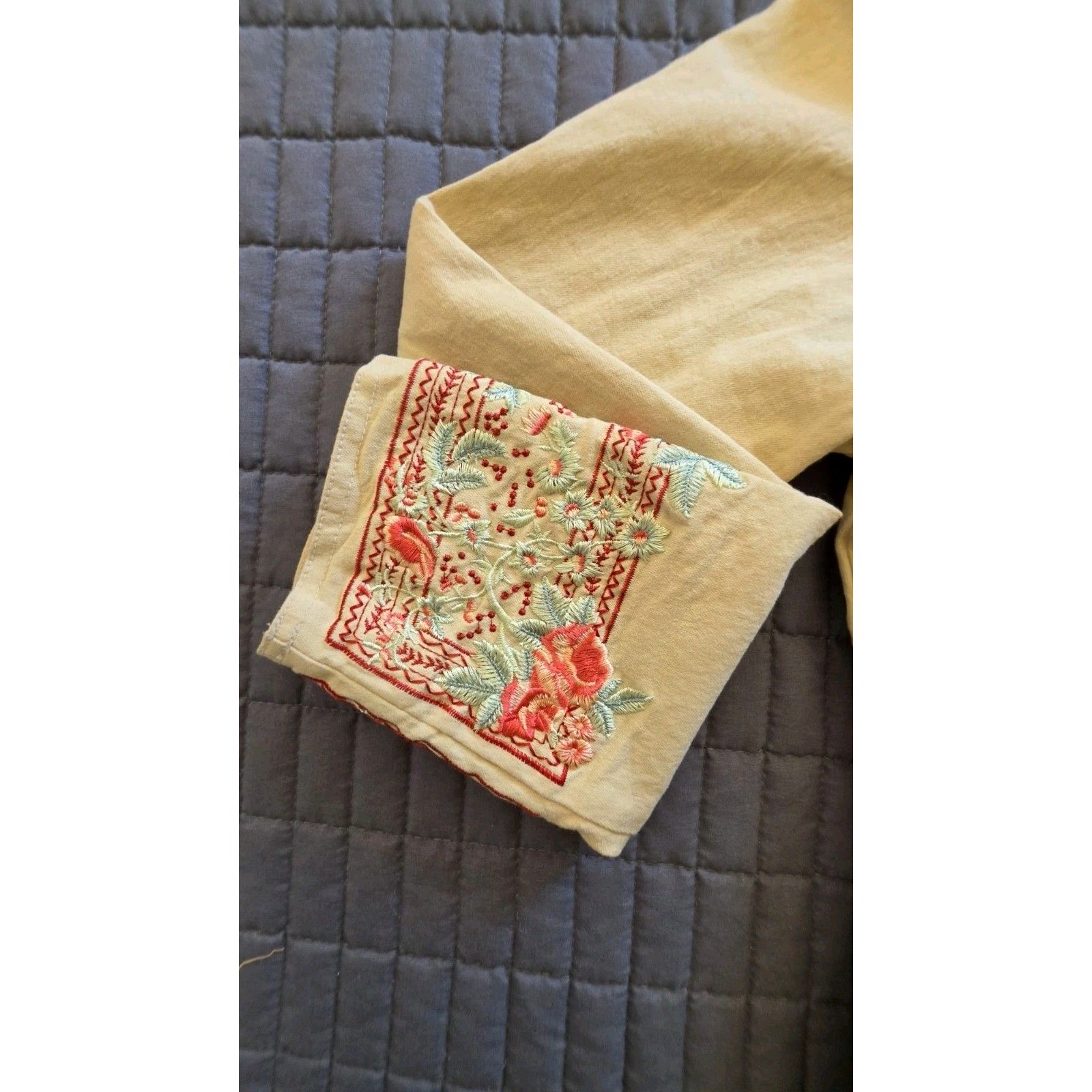 Nwt Denim & Co. Canvas Jacket W/ Embroidered Cuffs- Medium — image 8 of 8